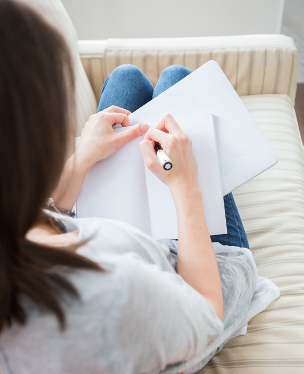 25 Simple 5-Minute Self-Care Activities for Busy Parents